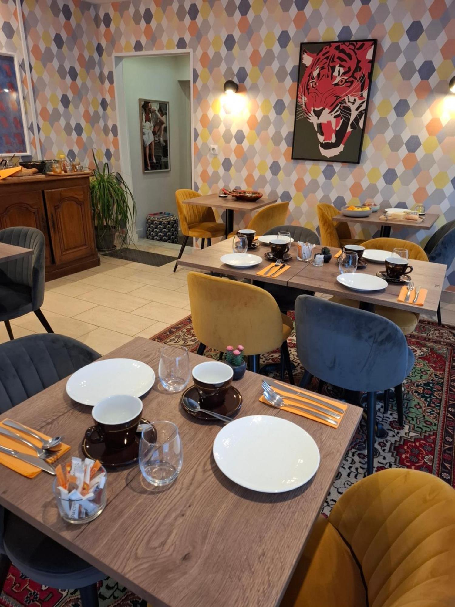Hotel Logis Hôtel Restaurant Lanex Amboise Amboise