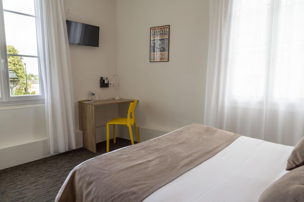 Hotel Logis Restaurant Maison Voltaire 3*